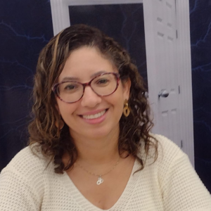 Niclaudia Maria de Barros Vieira